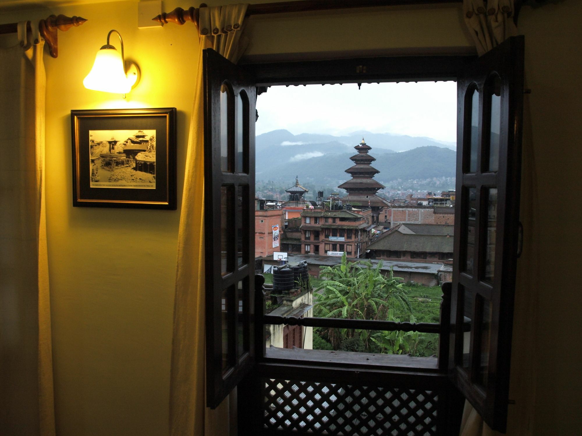 Vajra Boutique Hotel Bhatgoan Exterior foto